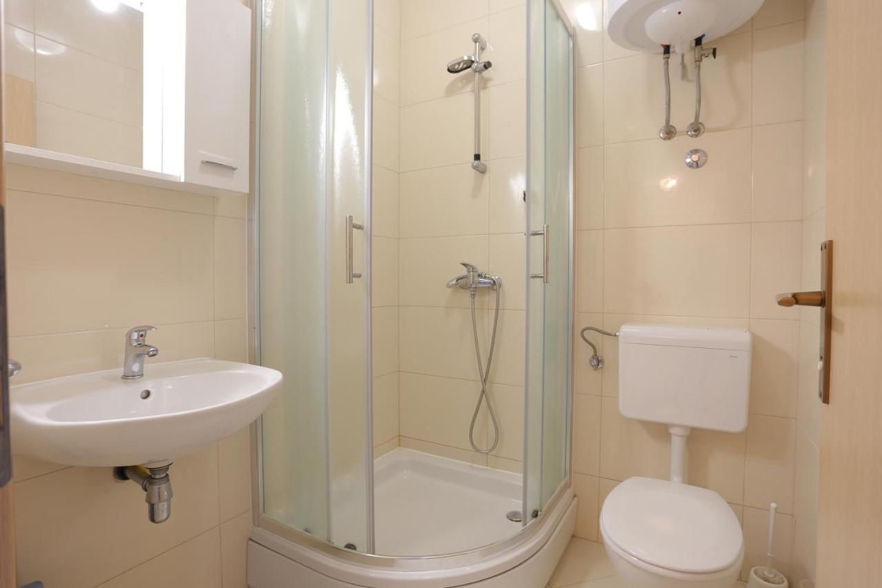 Apartments By The Sea Igrane, Makarska - 6653 Luaran gambar