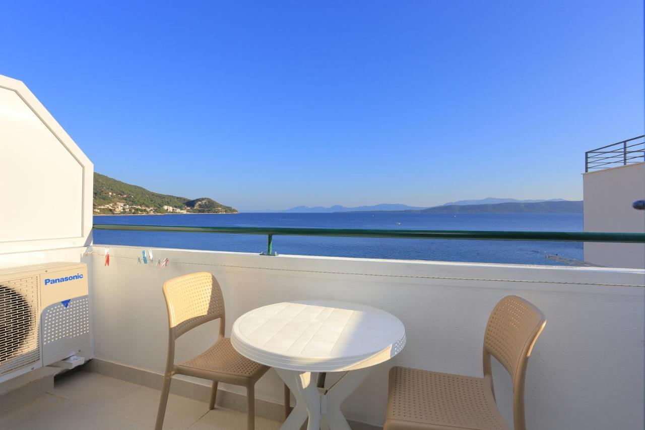 Apartments By The Sea Igrane, Makarska - 6653 Luaran gambar