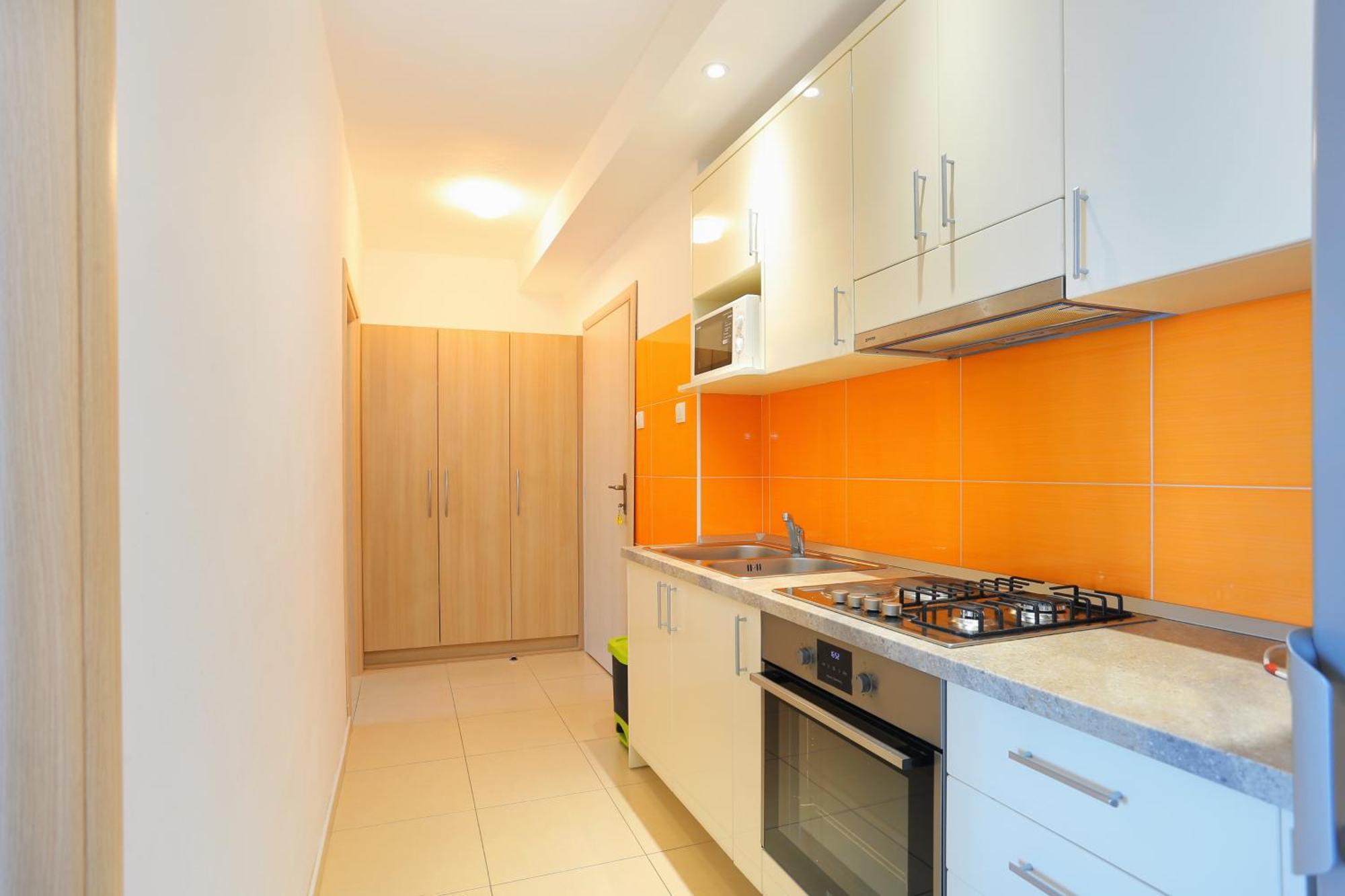 Apartments By The Sea Igrane, Makarska - 6653 Bilik gambar